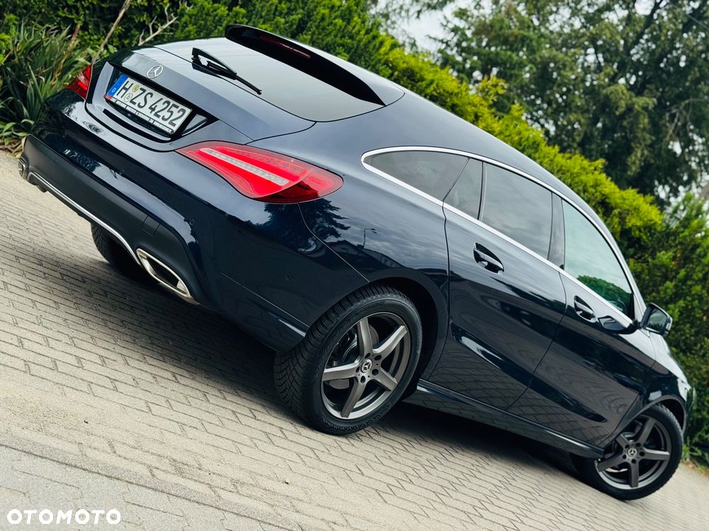 Mercedes-Benz CLA 180 d AMG Line - 10