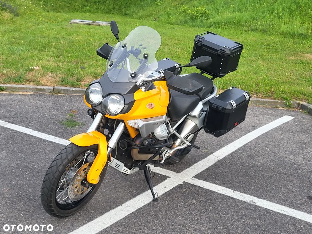 Moto Guzzi Stelvio - 1