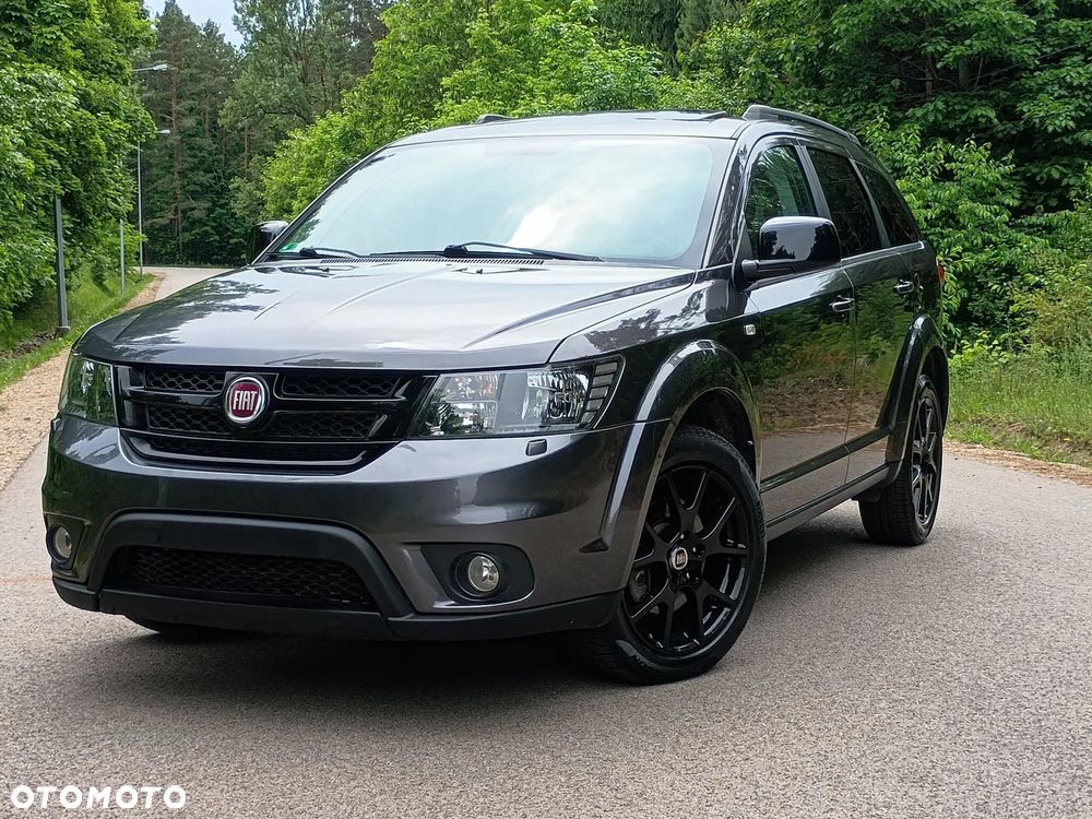 Fiat Freemont 2.0 Multijet Black Code AWD - 3