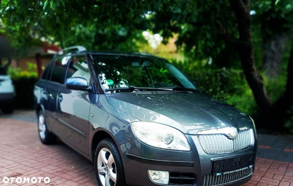 Skoda Fabia 1.6 16V Tiptronic Ambiente - 1