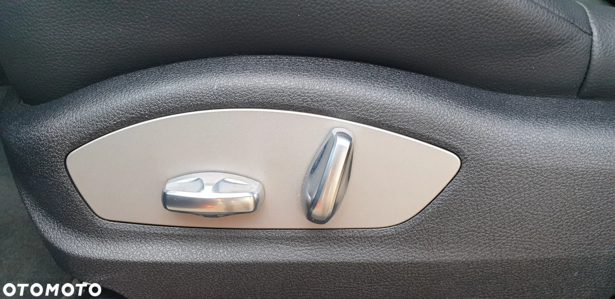 Porsche Macan Standard - 24