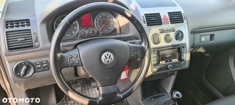 Volkswagen Touran 1.4 TSI Freestyle - 8