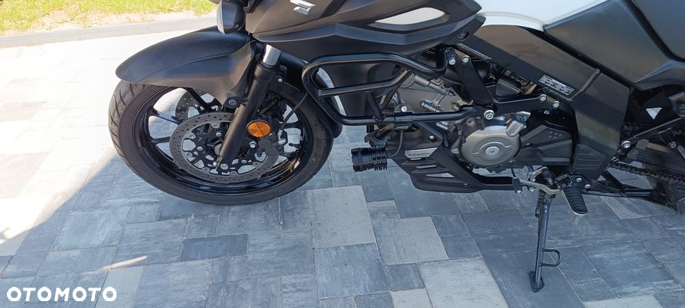 Suzuki V-STROM - 5