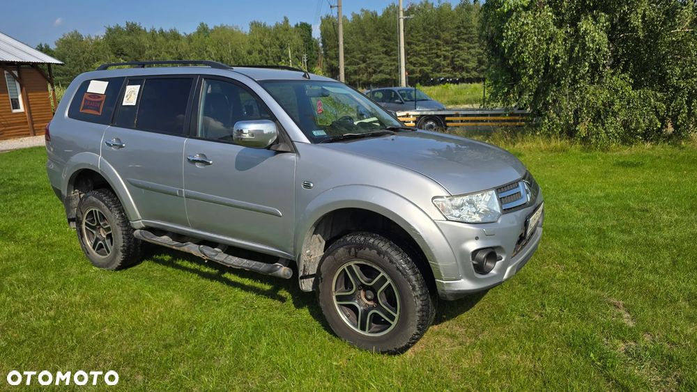 Mitsubishi Pajero Sport 2.5 DID Intense + - 1