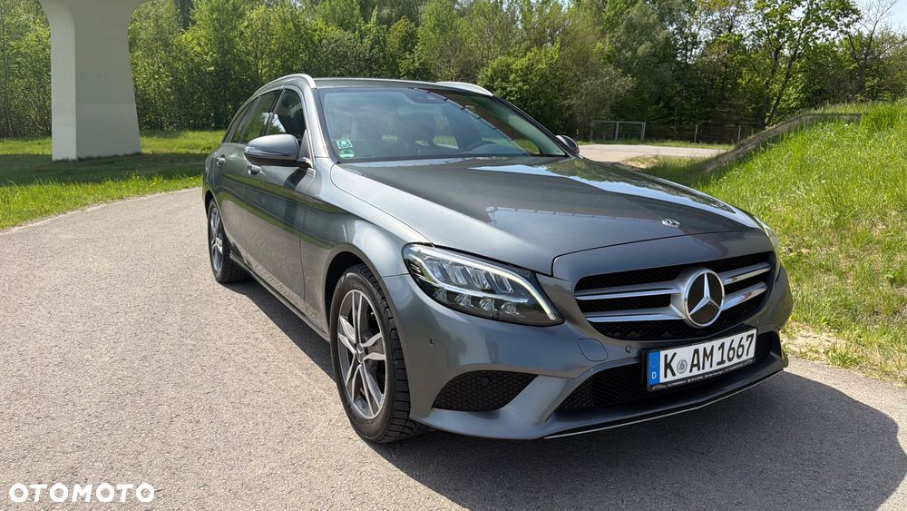 Mercedes-Benz Klasa C 200 d 9G-TRONIC - 35