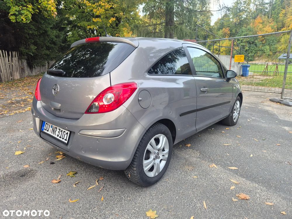 Opel Corsa - 12