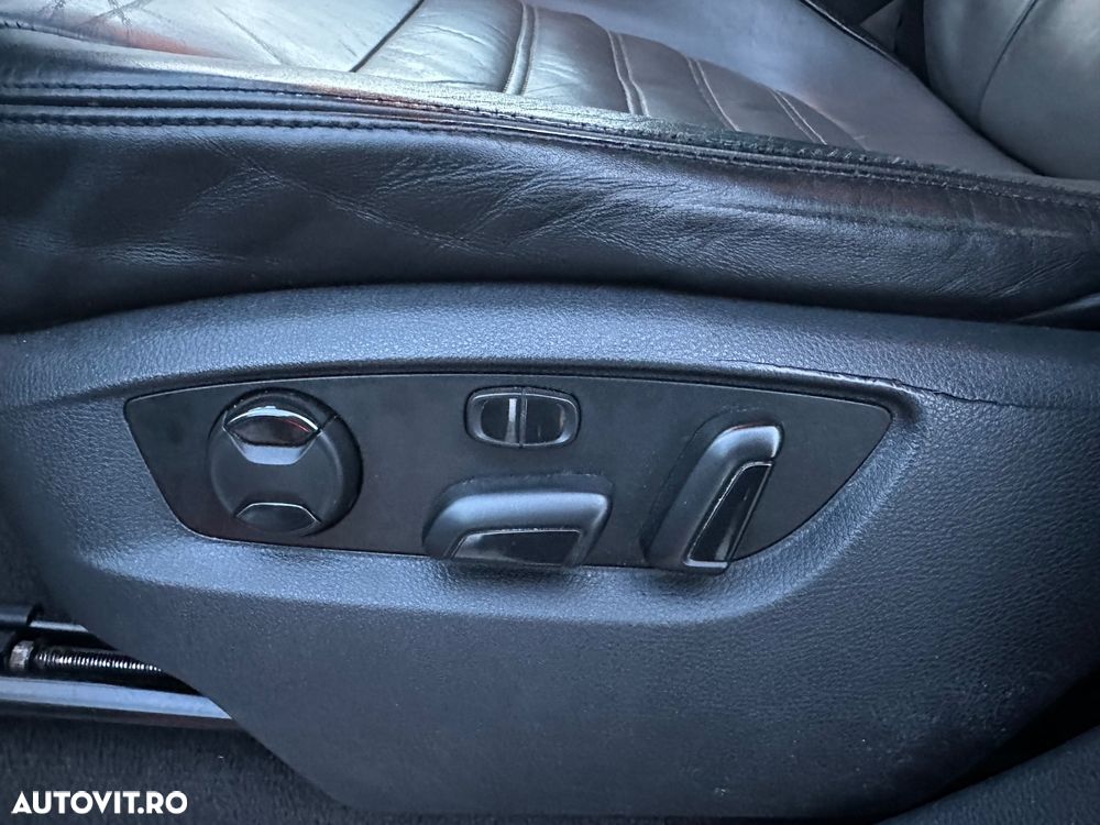 Volkswagen Touareg - 16