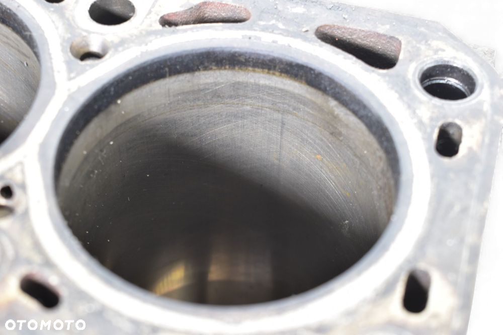 Blok Silnika FIAT DOBLO III LINEA BRAVO II 1.6D M-JET 105KM 198A3000 - 3