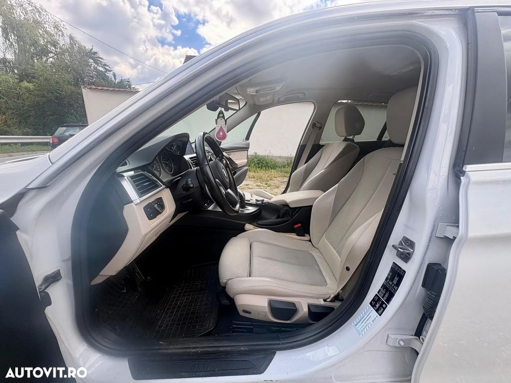BMW Seria 3 320d xDrive AT - 10