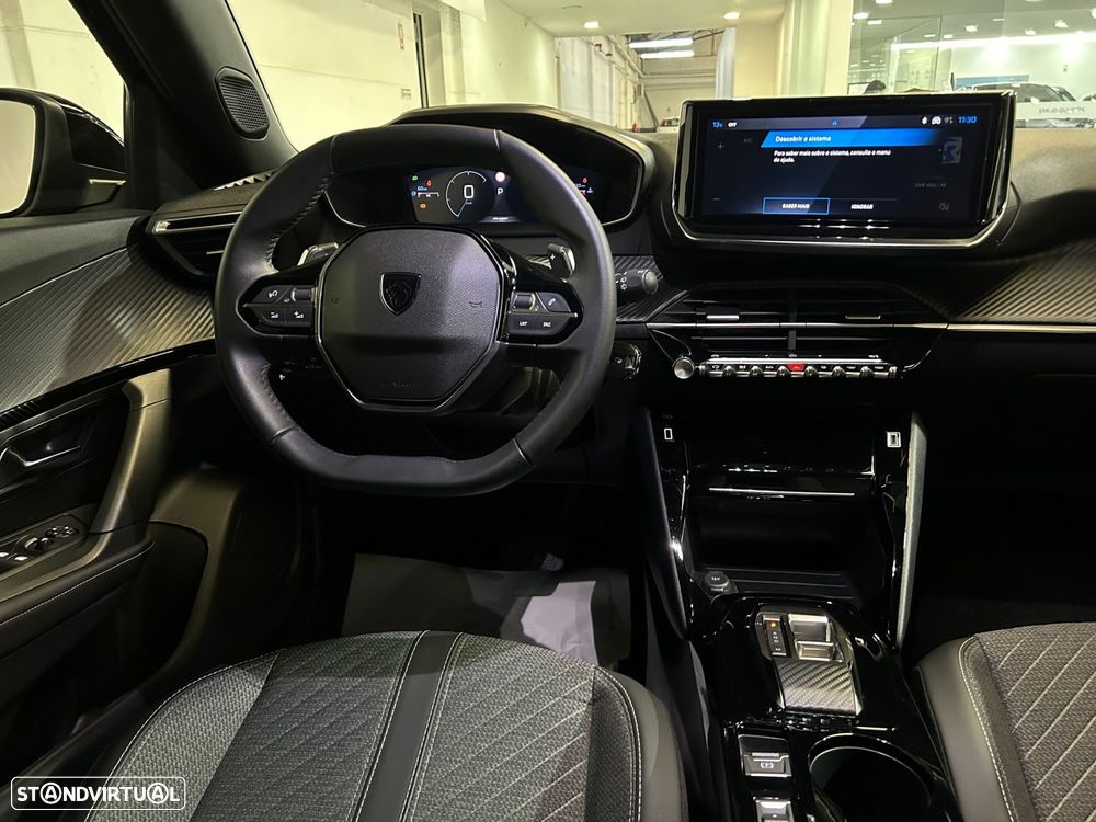 Peugeot 2008 1.2 Hybrid Allure e-DCS6 - 21