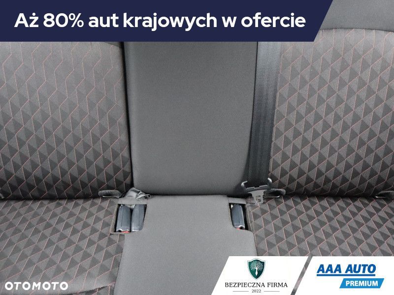 Mitsubishi Space Star - 11