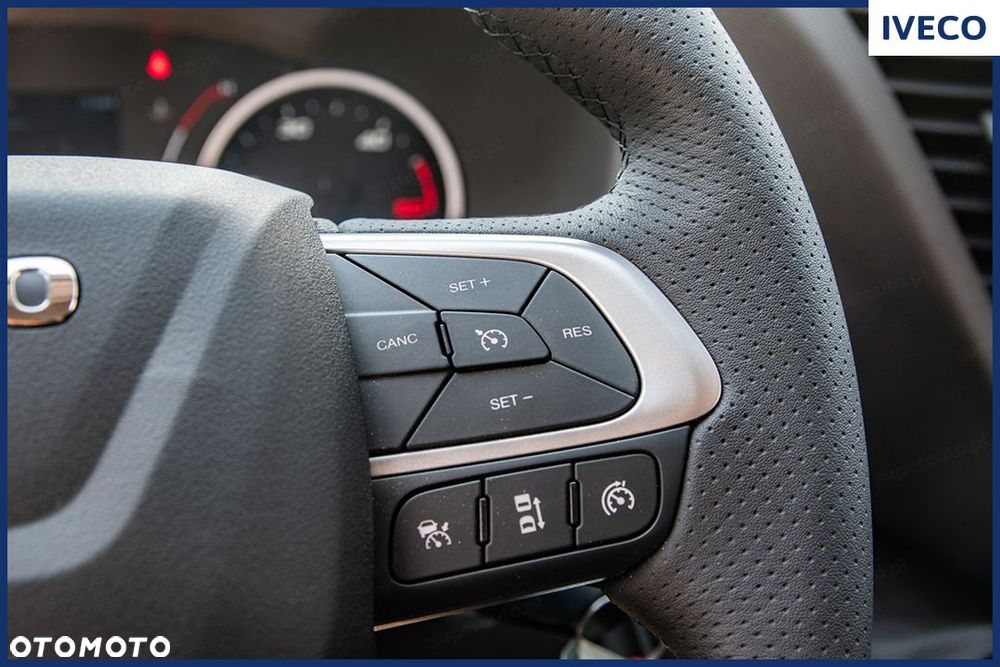 Iveco Daily 70C18 HA8/P Hi-Matic Autolaweta 3.0 180KM - 24