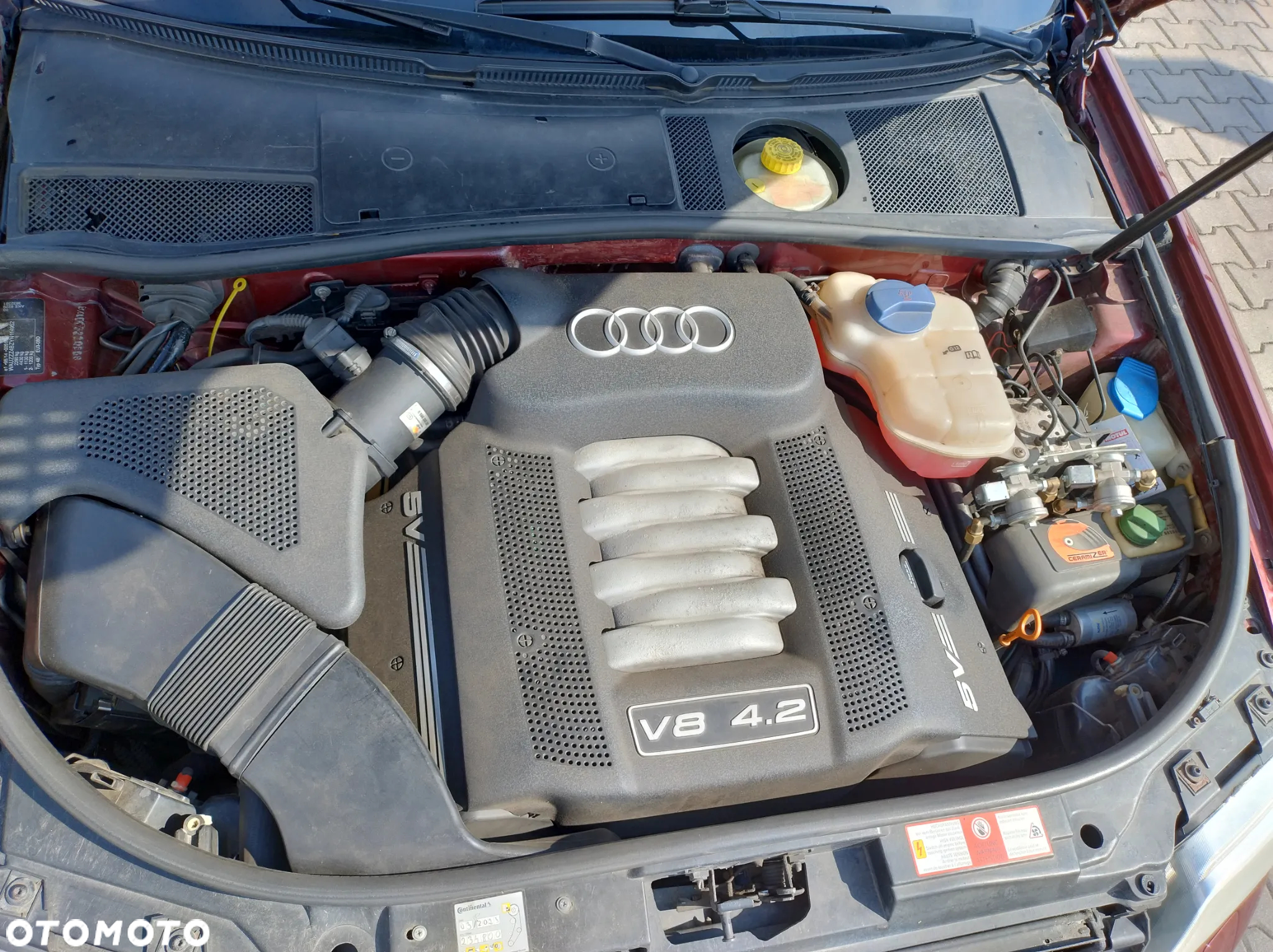 Audi A6 4.2 quattro - 8