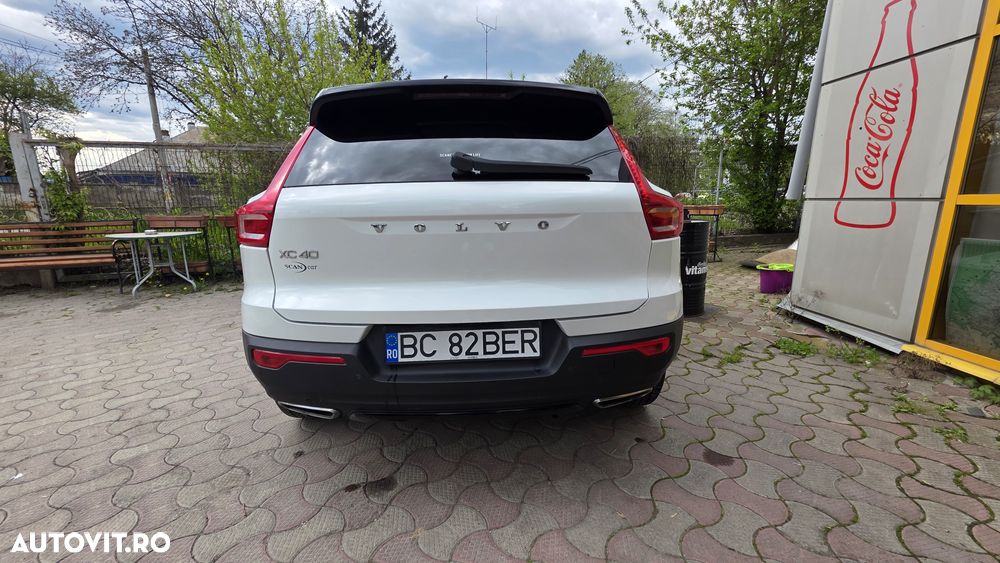 Volvo XC 40 T3 - 30