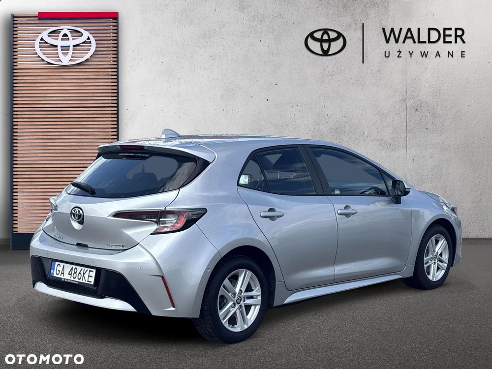 Toyota Corolla - 5