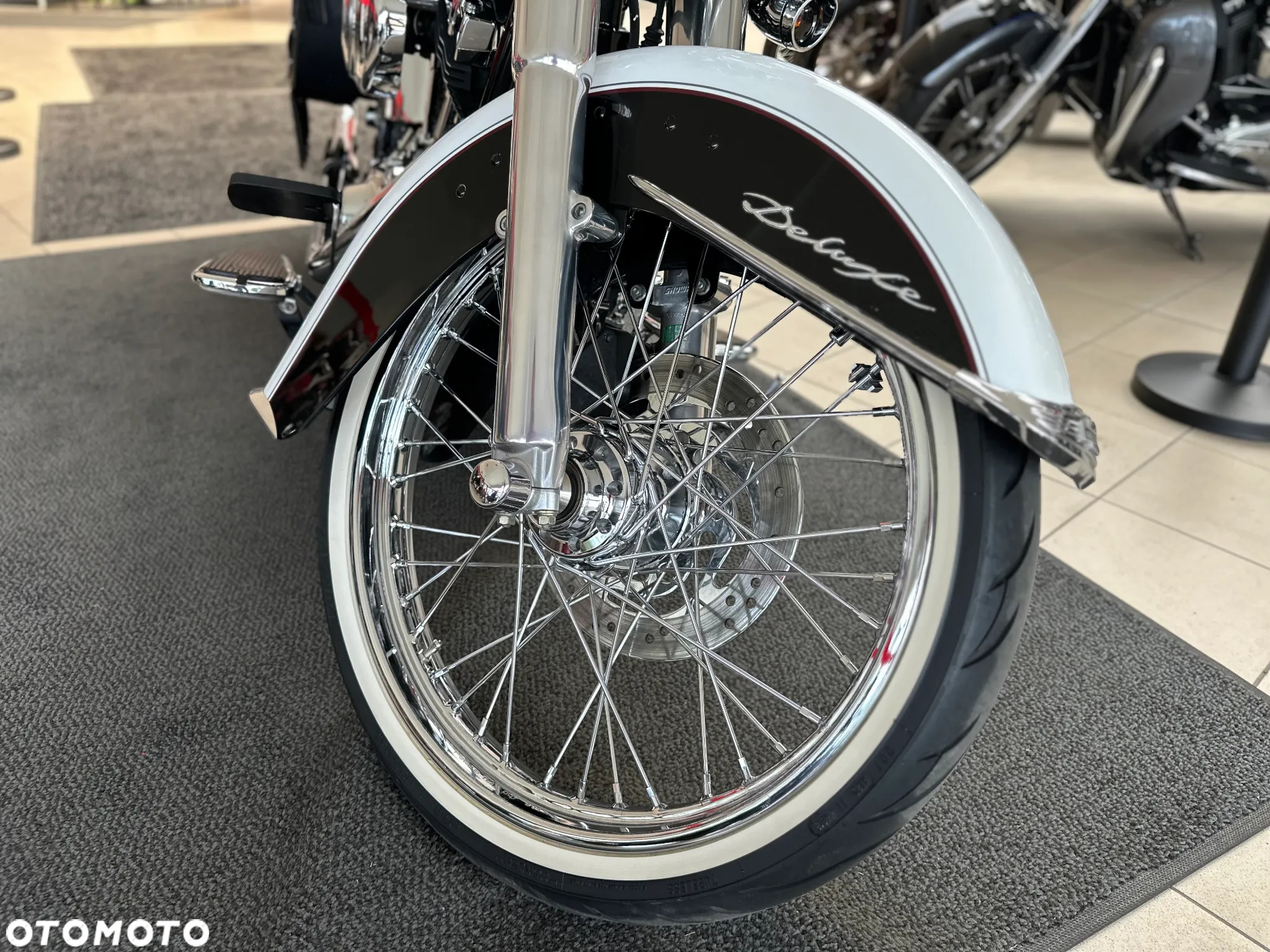 Harley-Davidson Softail - 26