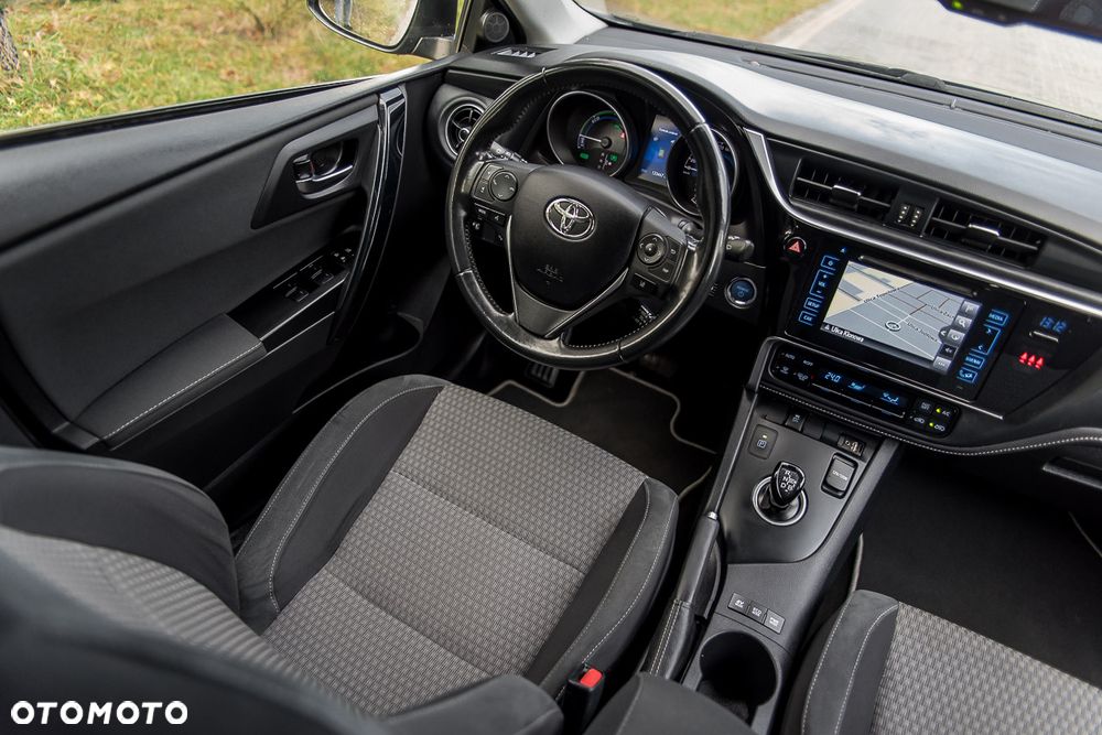 Toyota Auris 1.8 VVT-i Automatik Edition-S - 18