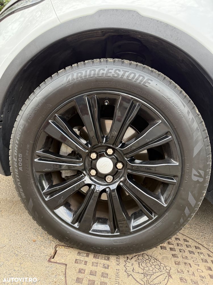 Land Rover Range Rover Evoque - 11
