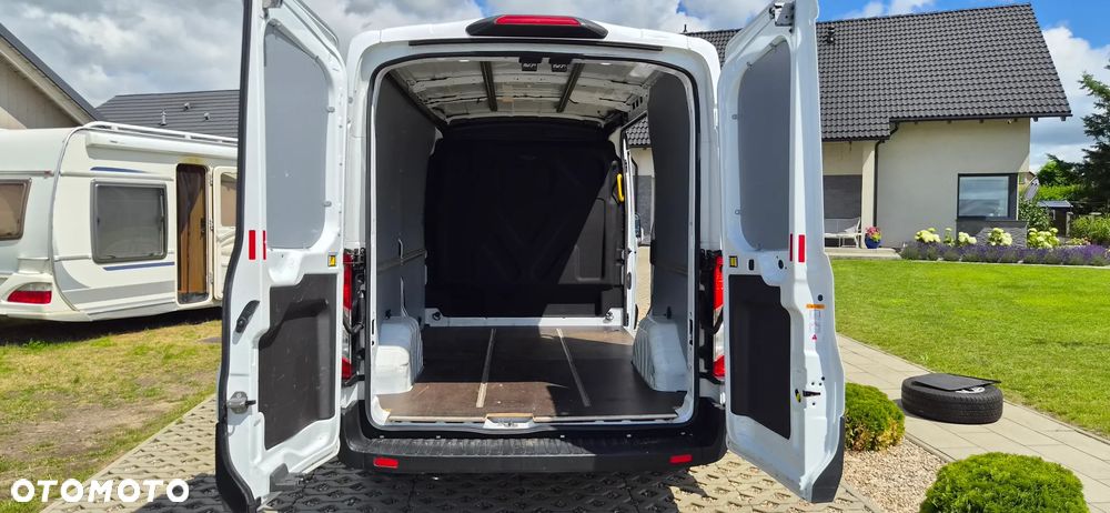 Ford Transit 2.0d 130KM L2H2 - 8