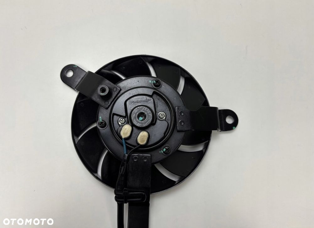 Prawy wentylator Ducati Multistrada 1200 2013-15 Oryginał - 9
