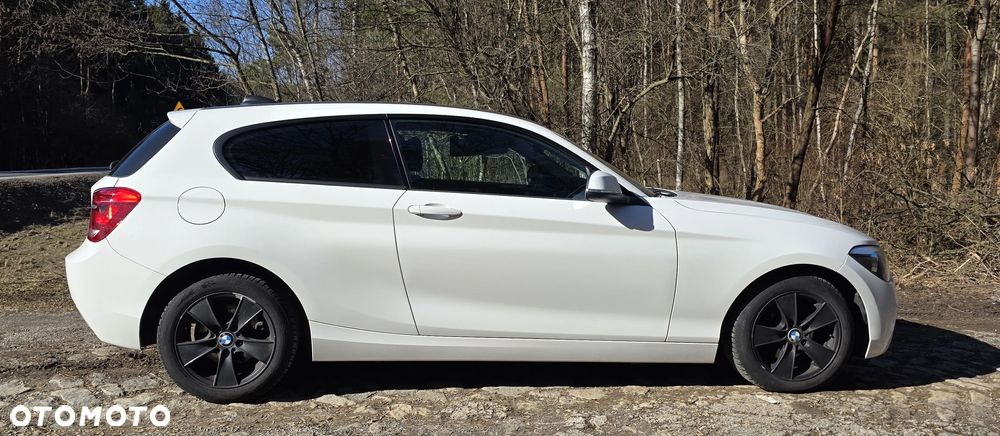 BMW Seria 1 114i - 28