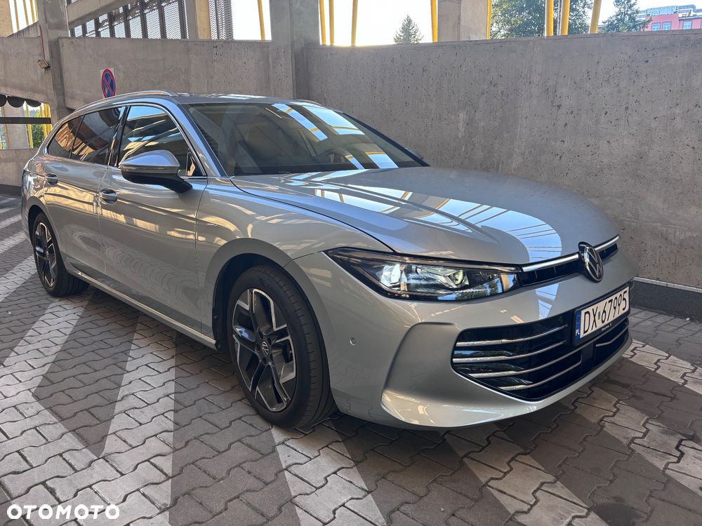 Volkswagen Passat - 3