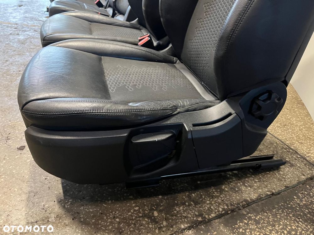 Siedzenia fotele kanapa komplet skórzane czarne Land Rover Discovery Sport L550 - 8