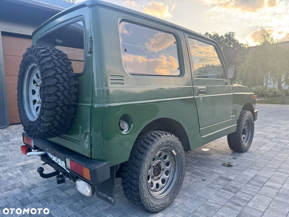 Suzuki Samurai - 3