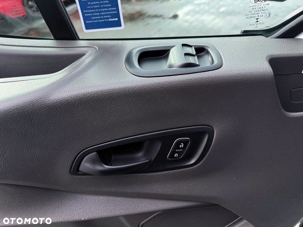 Ford Transit Doka Brygadówka 7-miejsc Skrzynia 3,22 m Salon PL, Jeden Właściciel - 12