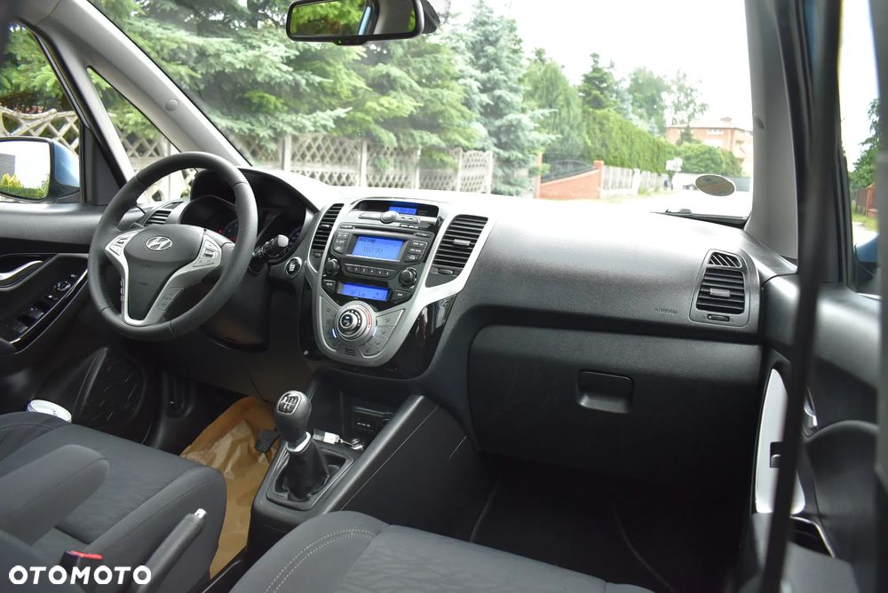 Hyundai ix20 1.4 blue YES Plus - 30