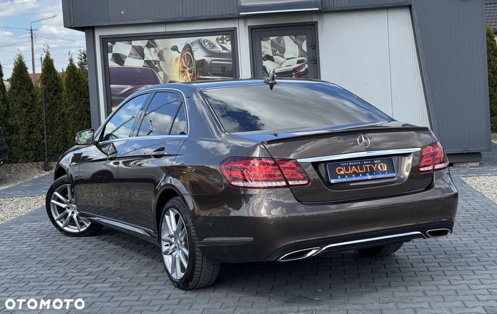 Mercedes-Benz Klasa E 250 BlueTEC 4Matic 7G-TRONIC Avantgarde - 7