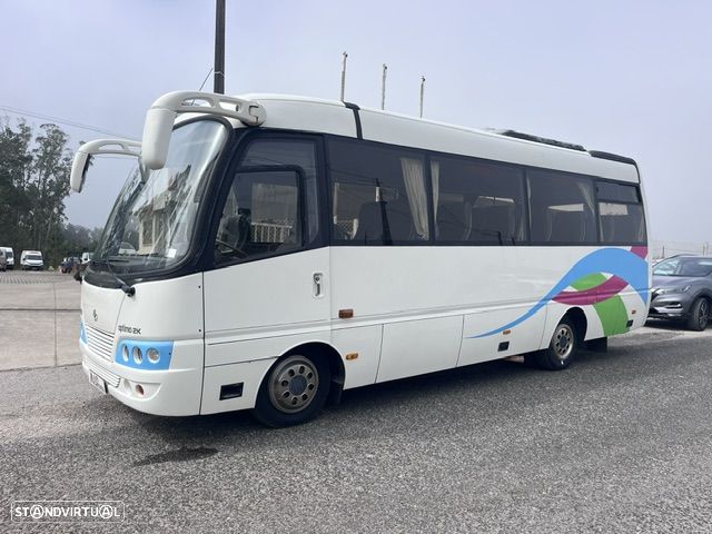 Toyota MINIBUS 4.0  OTIMO 2K COM RAMPA CADEIRA RODAS - 2