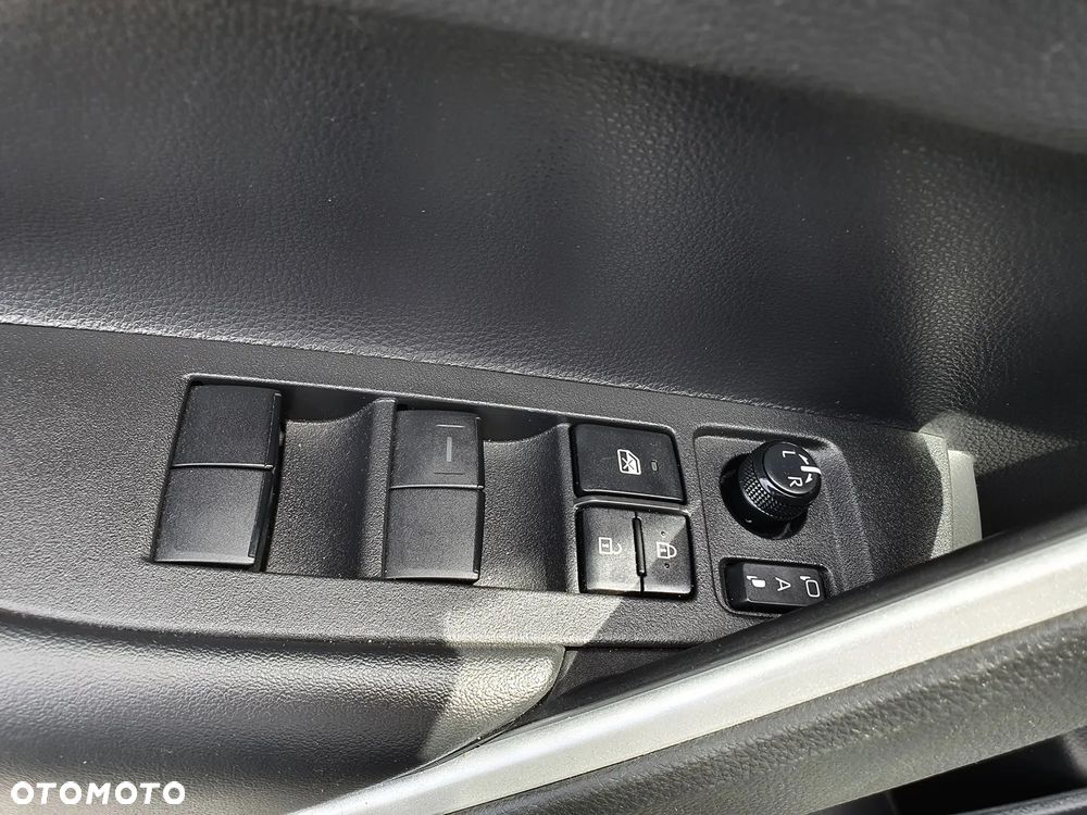 Toyota Corolla Cross 2.0 Hybrid Style - 34