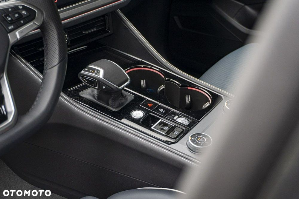 Volkswagen Touareg - 22