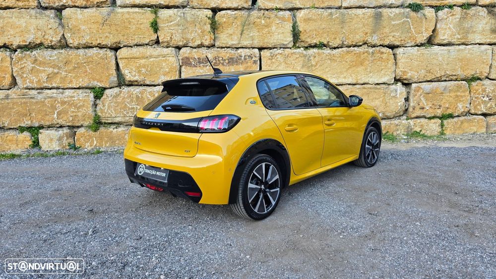 Peugeot e-208 GT - 2