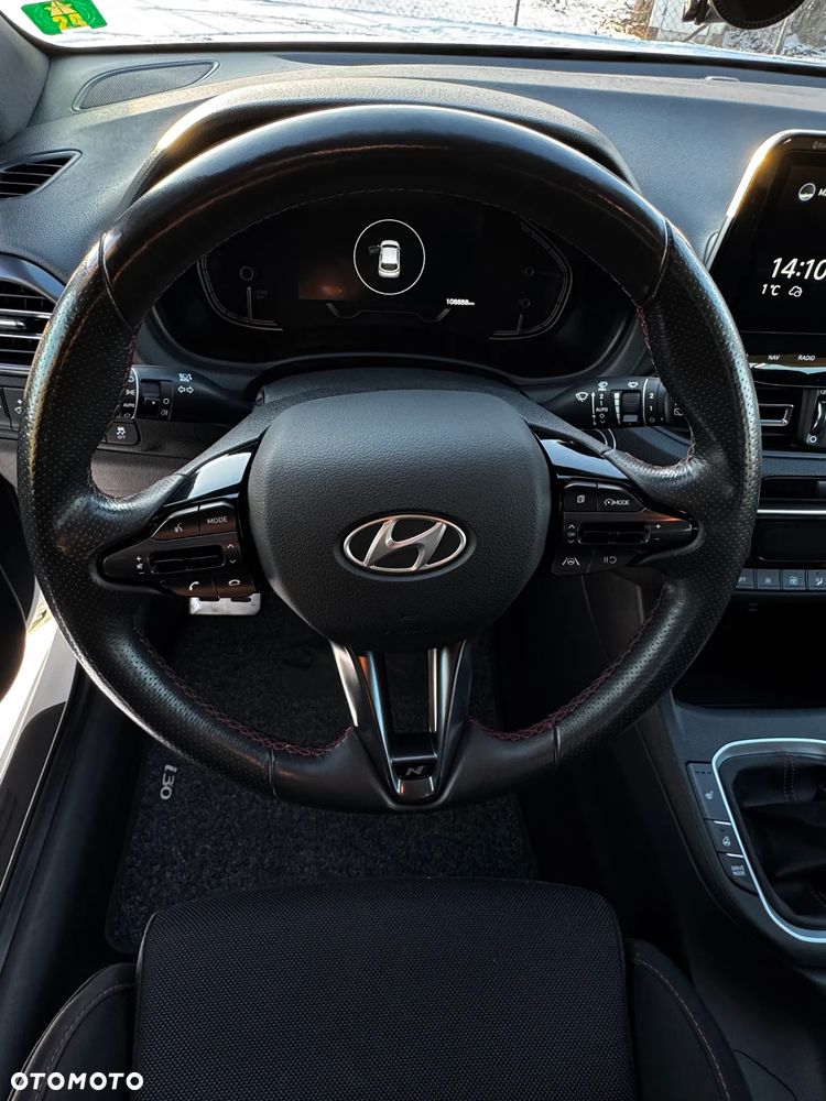 Hyundai i30 1.6 CRDI 48V-Hybrid N-Line - 23