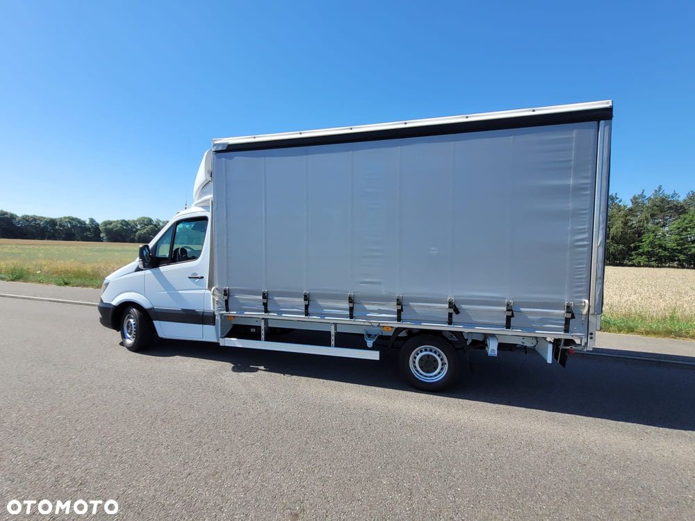Mercedes-Benz Sprinter - 8