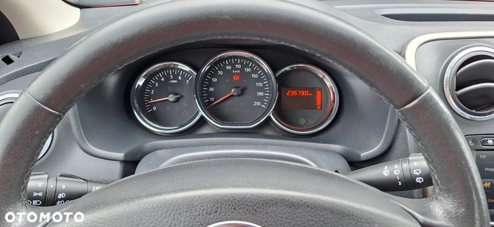 Dacia Sandero Stepway dCi 90 Ambiance - 18