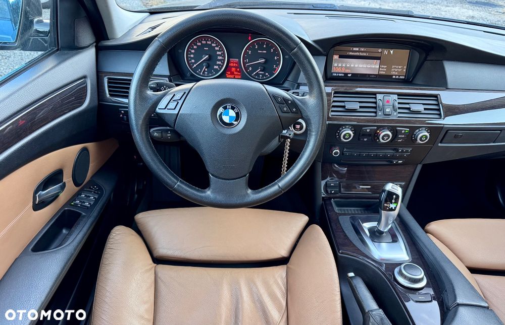 BMW Seria 5 530i Edition Exclusive - 18
