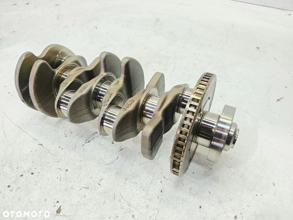 WAŁ KORBOWY AUDI A4 B9 A5 8W VOLKSWAGEN SEAT 2.0 TFSI 06LD 06L105101D 7/26 - 3