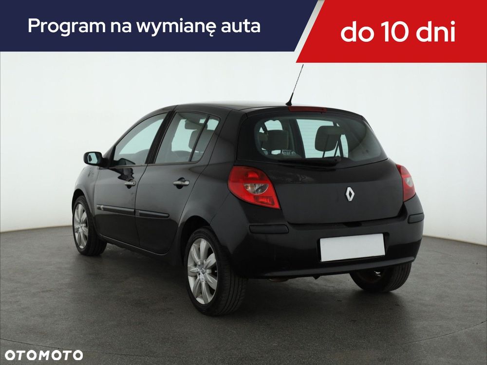 Renault Clio - 6