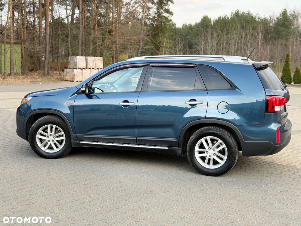 Kia Sorento 2.4 GDI XL 7os - 23