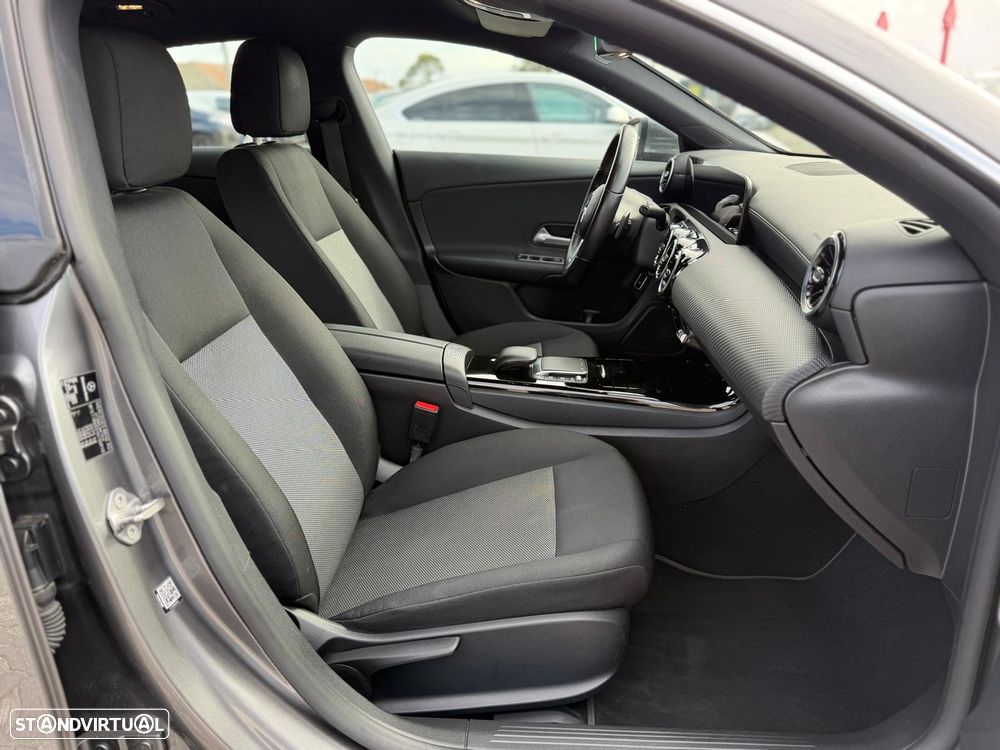 Mercedes-Benz CLA 180 d Shooting Brake Style Aut. - 11