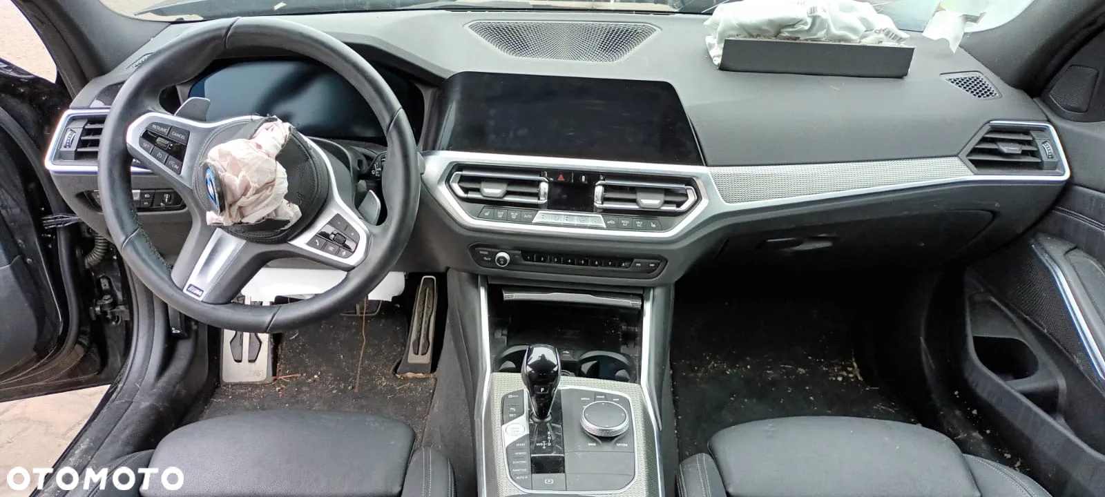 BMW Seria 3 330e M Sport sport - 10