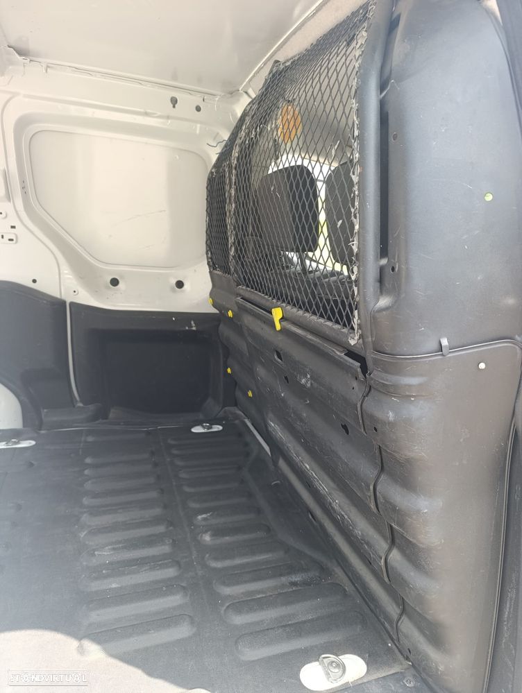 Citroën Berlingo 1.6 HDi X - 17