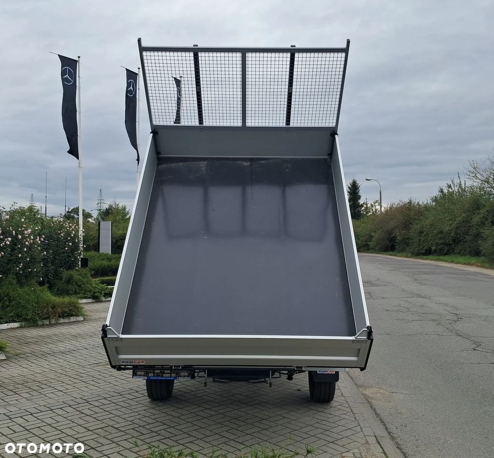 Mercedes-Benz Sprinter - 4