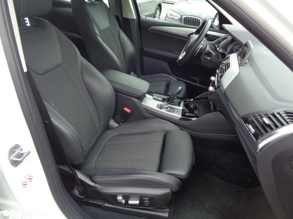 BMW X4 xDrive20d Business Edition sport - 26