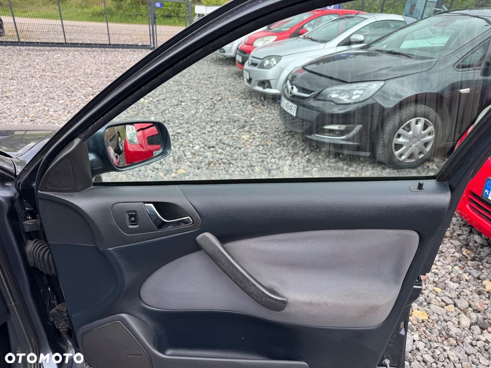 Skoda Octavia 1.6 Tour - 13