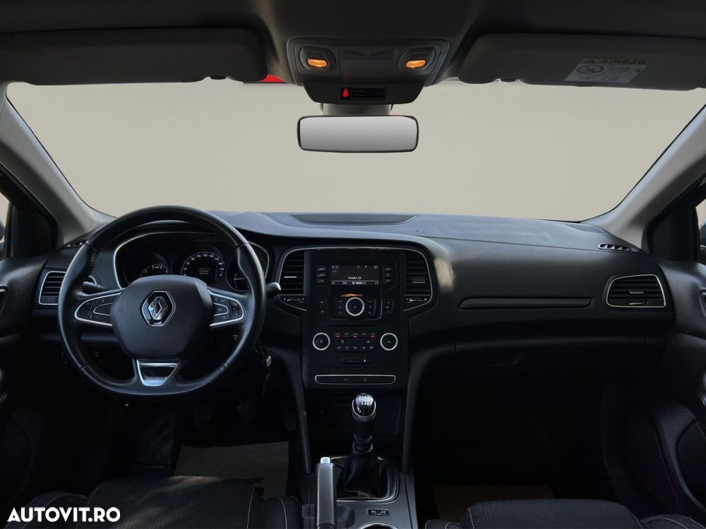 Renault Megane TCe Life - 19
