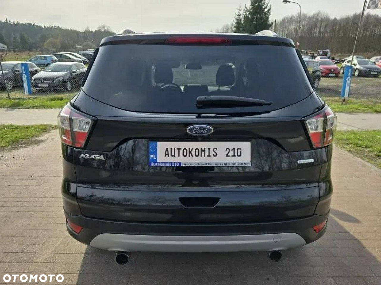 Ford Kuga - 8